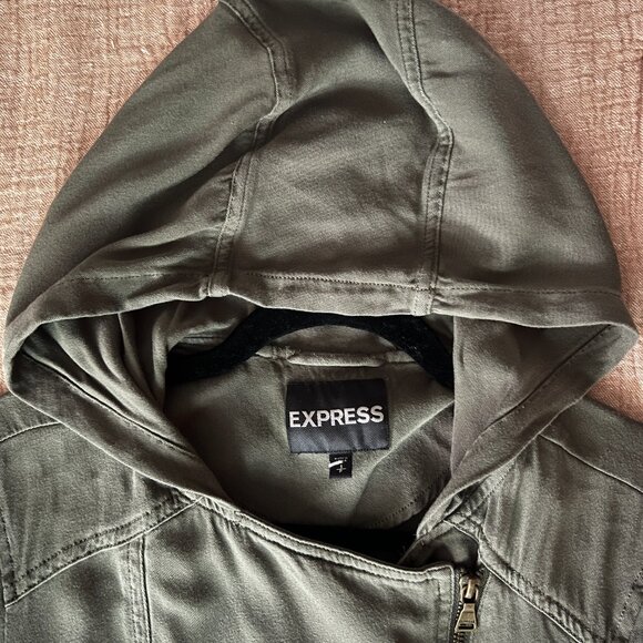 Green Express Lightweight Jacket - Picture 5 of 6
